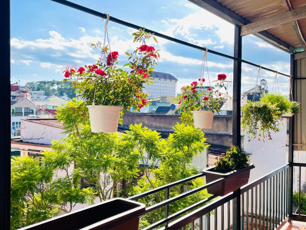 Trinh Nguyen Homestay Dalat Eksteriør bilde